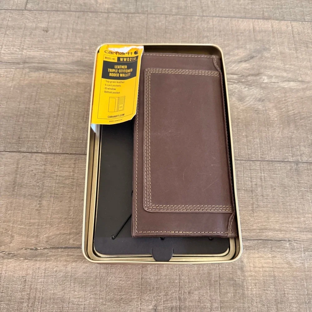 NWT Carhartt Rodeo Wallet Mens OS Brown Leather Triple-Stitched Bifold WW0214